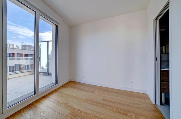 Asnières-Gare Appartement 2 pièces 43.78 m² avec terrasse de 38.26 m²
