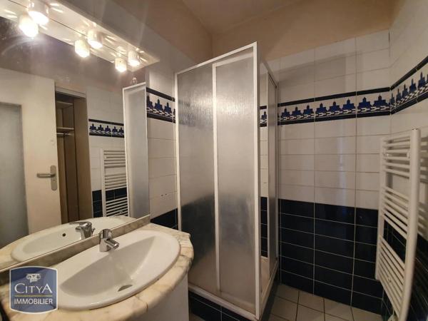 Appartement à louer 3 pièces 67.91m² Talence (33400)