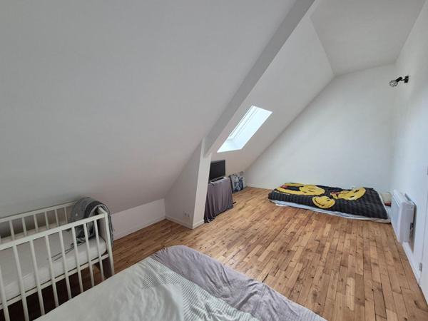 Belle maison entièrement rénovée de 140 m² sur terrain de 400 m2 (Morbihan). (15 min de Lorient - 10 min de Plouay - 5 min de Pont Scorff - 25 min de la mer)