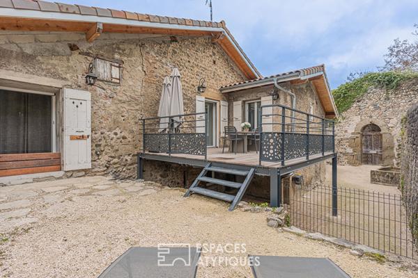 Ancienne maison en pierre superbement rénovée