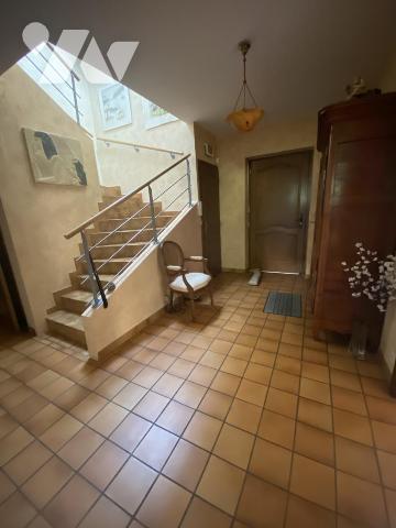 Sur les hauteurs de LUDRES