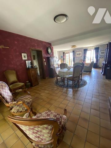 Sur les hauteurs de LUDRES