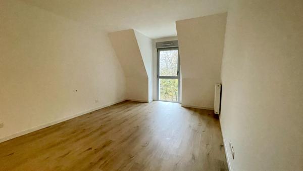 Appartement Neuf- 4 pièces + Terrasse + 2 parkings