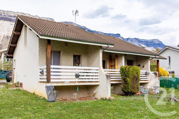 Immeuble à vendre  107,45 m2 MEYLAN - 38