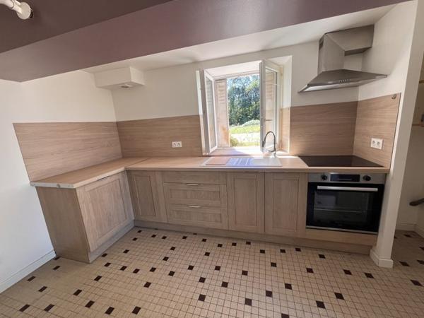 Appartement à louer 510 € CC Condat 2 p 38 m² DPE C