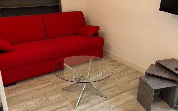 Immeuble à vendre    5 pièces • 120,61 m2 Toulouse