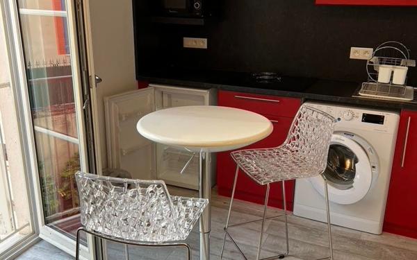 Immeuble à vendre    5 pièces • 120,61 m2 Toulouse