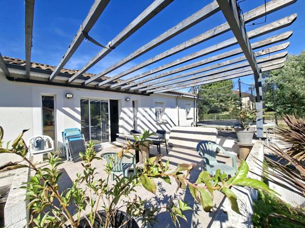 Cours-de-Pile (24520) Cours de Pile Plain pied 5 chambres