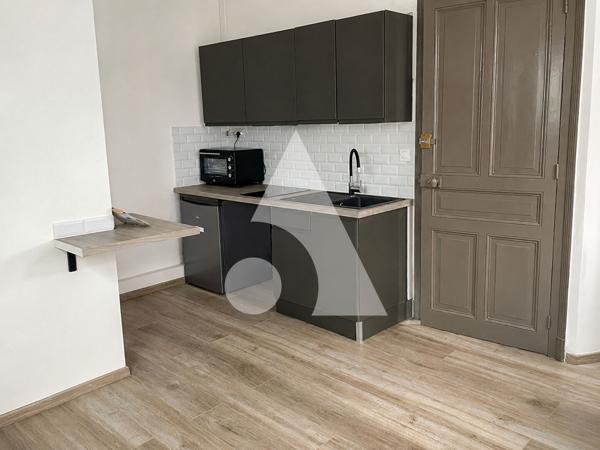 Appartement 2 pièces 14.85 m2