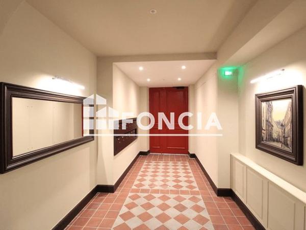 Location Appartement 2 pièces 40.06 m² - 12 GRAND RUE Nîmes 30000