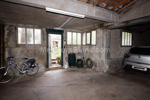 MAISON BOURGEOISE XIXème CATHEDRALE, 5 CHAMBRES, BUREAU, JARDIN ET 2 STATIONNEMENTS