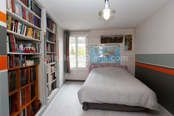 MAISON BOURGEOISE XIXème CATHEDRALE, 5 CHAMBRES, BUREAU, JARDIN ET 2 STATIONNEMENTS