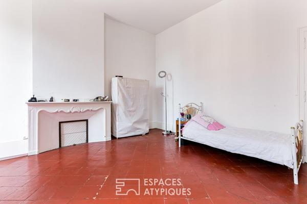 Appartement de caractère, avec jardin terrasse et parking privatifs