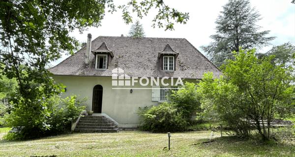 À vendre Maison 6 pièces 220 m² - Boulazac Isle Manoire 24750