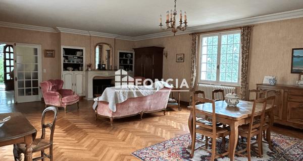 À vendre Maison 6 pièces 220 m² - Boulazac Isle Manoire 24750