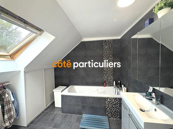 Vente Maison204 m² - 9 Pièces - CHATEAUNEUF D ILLE ET VILAINE (35430)