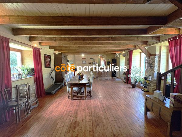 Vente Maison204 m² - 9 Pièces - CHATEAUNEUF D ILLE ET VILAINE (35430)