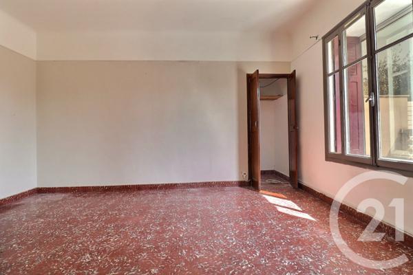 Maison à vendre  9 pièces - 260 m2 JONQUIERES - 84