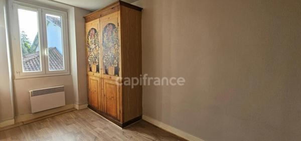 DPT LANDES (40) - A vendre à SAINT-SEVER, Maison de ville T4 84 m² et 196 m² de terrain