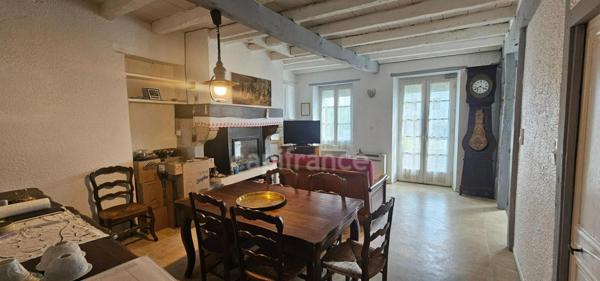 DPT LANDES (40) - A vendre à SAINT-SEVER, Maison de ville T4 84 m² et 196 m² de terrain