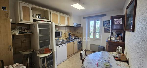 DPT LANDES (40) - A vendre à SAINT-SEVER, Maison de ville T4 84 m² et 196 m² de terrain