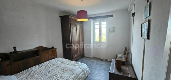 DPT LANDES (40) - A vendre à SAINT-SEVER, Maison de ville T4 84 m² et 196 m² de terrain