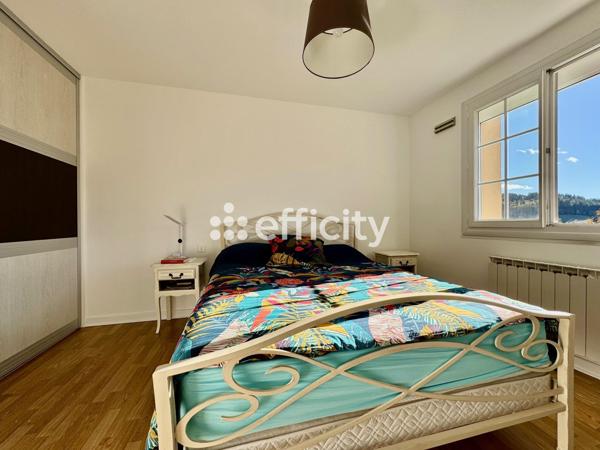 Maison 8 pièces - 160 m²