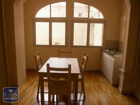 Appartement à louer 1 pièce 27.68m²