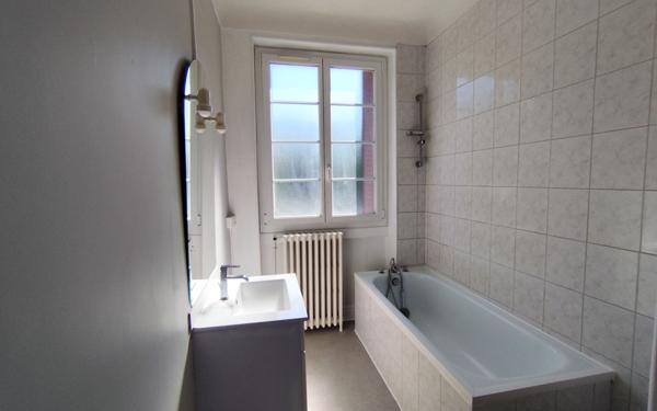 Appartement à louer    2 pièces •  Le Creusot