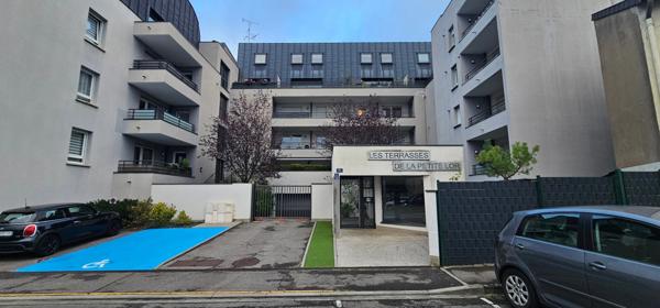 À louer – Appartement 2 pièces avec balcon, garage et cellier à Thionville