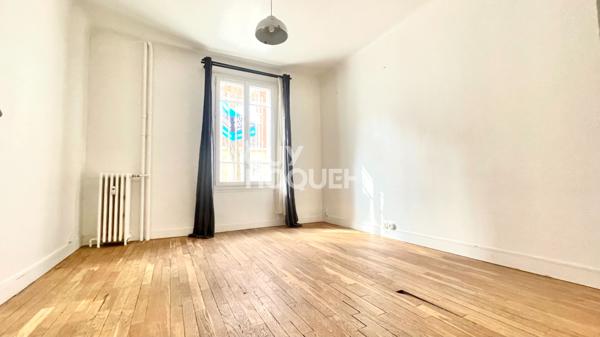 Studio traversant en rez-de-chaussée - Charme de l'ancien - Rentabilité +5%