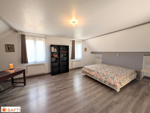 Une maison d'exception de 243 m² : volumes généreux, suites parentales, dépendance aménageable