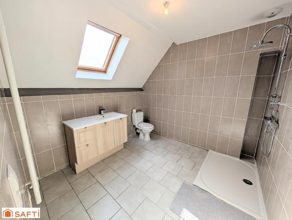 Une maison d'exception de 243 m² : volumes généreux, suites parentales, dépendance aménageable