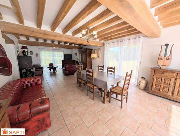 Une maison d'exception de 243 m² : volumes généreux, suites parentales, dépendance aménageable