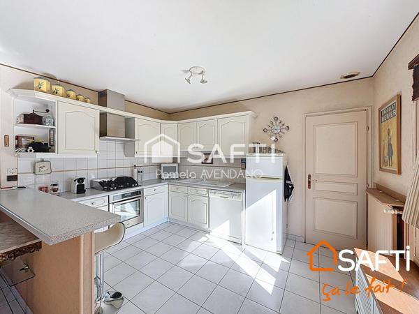 Charmante maison familiale à Brie-Comte-Robert (77170)