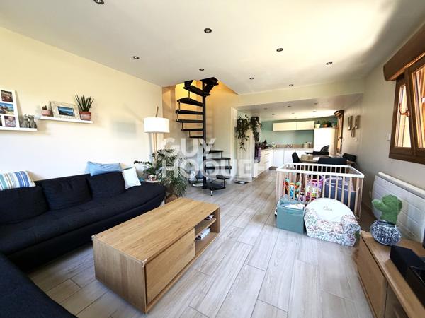 MAISON À VENDRE DE 3 PIÈCES DE 88,00 M²