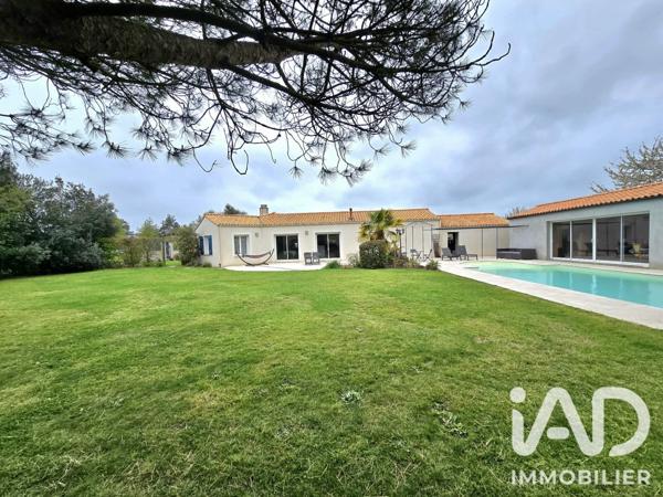 Maison à vendre 8 pièces 135 m² Sainte-Florence