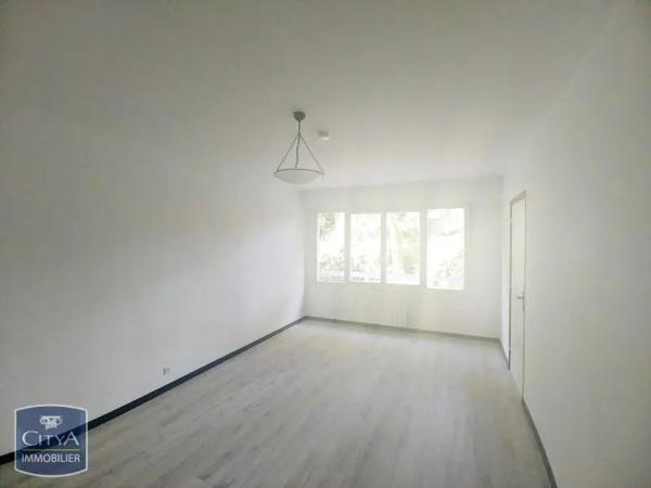 Appartement à louer 2 pièces 50.26m² Lambersart (59130)