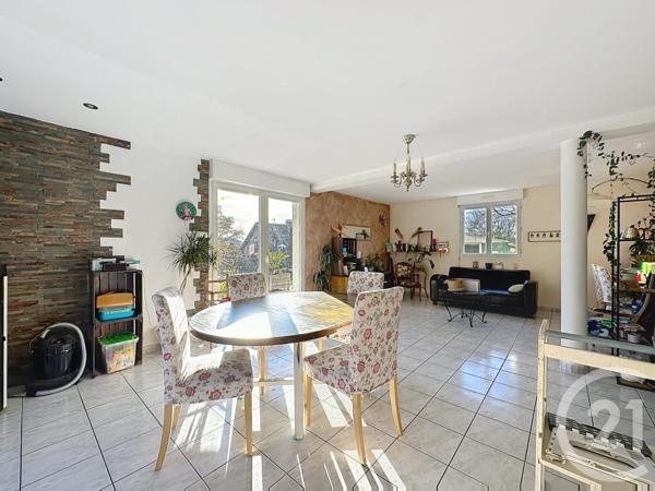 Maison à vendre  7 pièces - 172 m2 LUZE - 70