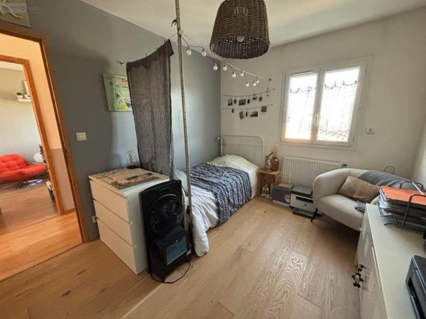 Maison individuelle à vendre à Blanquefort en Gironde (33290), ref : 032/1684   
Proche centre