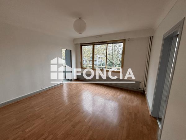 Location Appartement 2 pièces 40.01 m² - 112 BOULEVARD BERANGER Tours 37000