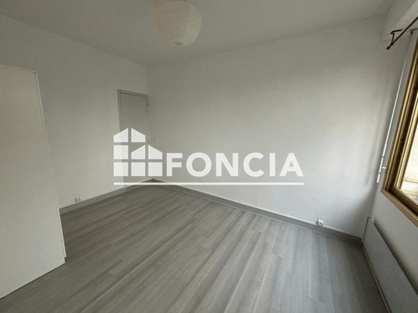 Location Appartement 2 pièces 40.01 m² - 112 BOULEVARD BERANGER Tours 37000