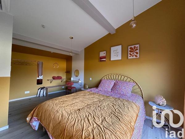 Maison 8 pièces de 183 m² à Sarlat-la-Canéda (24200)