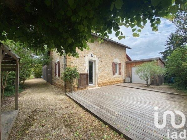 Maison 8 pièces de 183 m² à Sarlat-la-Canéda (24200)