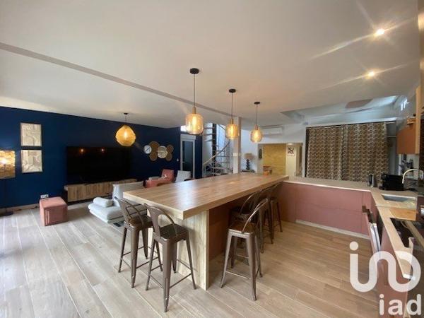 Maison 8 pièces de 183 m² à Sarlat-la-Canéda (24200)