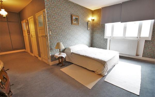 Maison à vendre    7 pièces •  Méréville