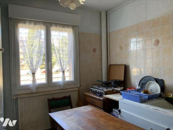 T3- immeuble rénové économie d'énergie - VENDU LOUE