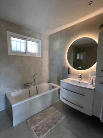 Villa de 154m2, 6 pièces à Le Tignet