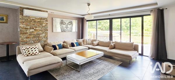 Maison à vendre 14 pièces 350 m² Magny-le-Hongre