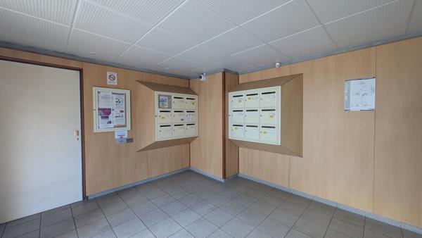 Appartement Nantes 4 pièces asc. balcon et terrasse, parkings et cave. , Nantes